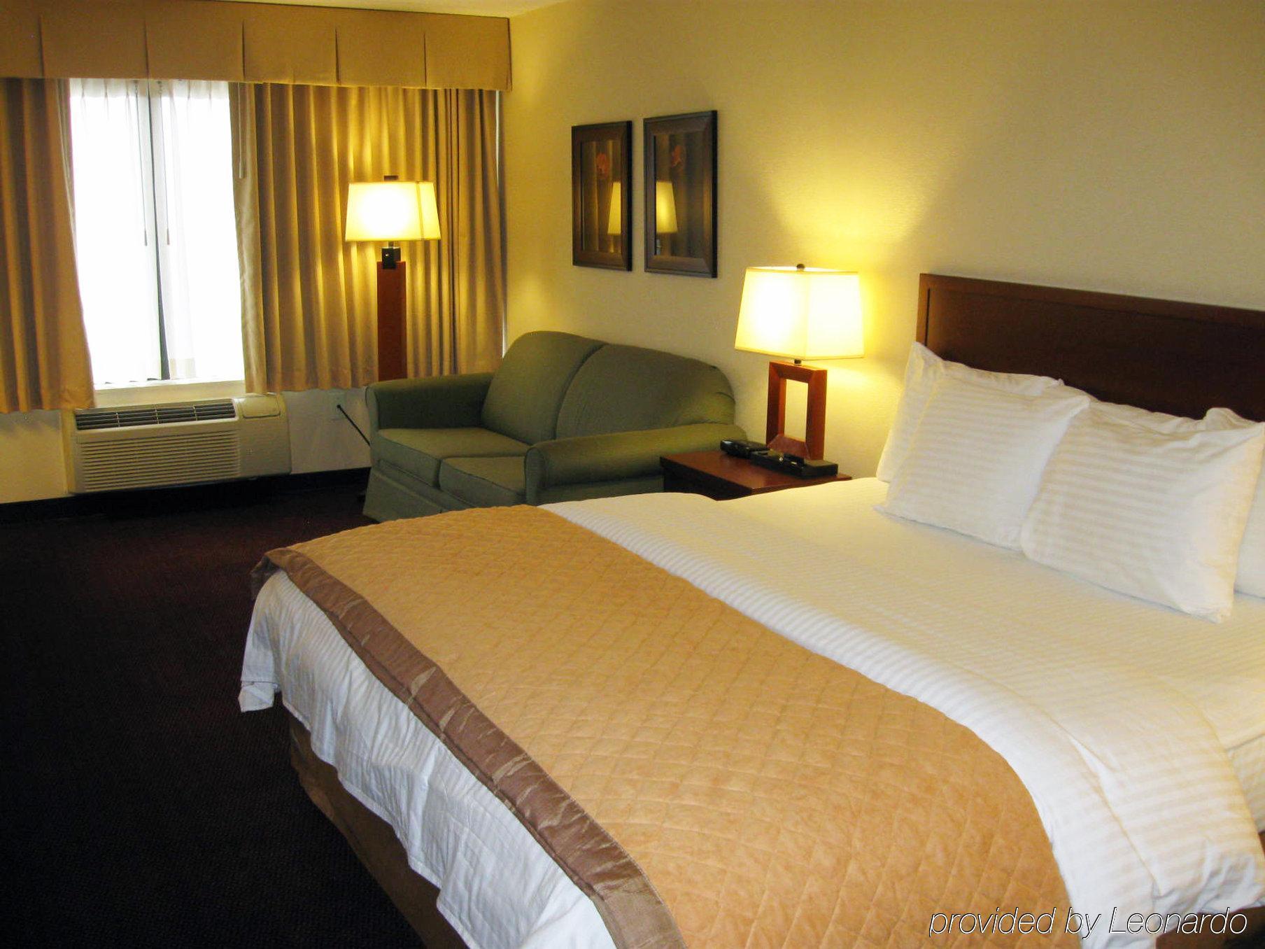 Clarion Hotel Somerset - New Brunswick Szoba fotó